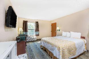 Surestay Hotel By Best Western Morganton Bilik gambar
